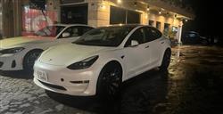 تسلا موديل 3